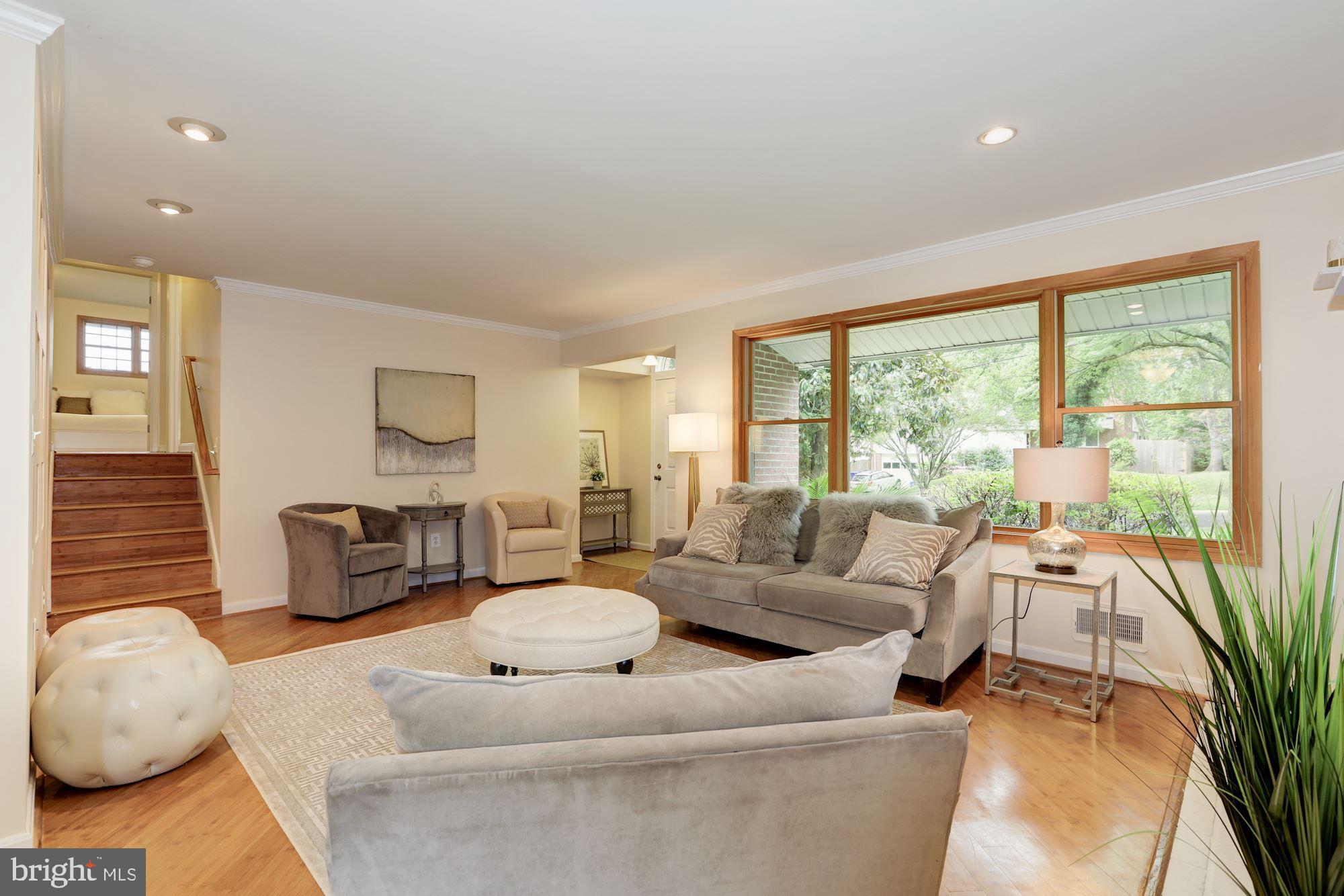 6309 Tone Drive Bethesda, MD 20817 - Photo 8 of 34 Gallery Image 8