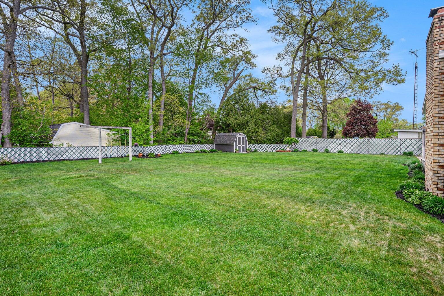 2009 Riegler Road Muskegon, MI 49445 - Photo 44 of 59 20250515140531845025000000-o