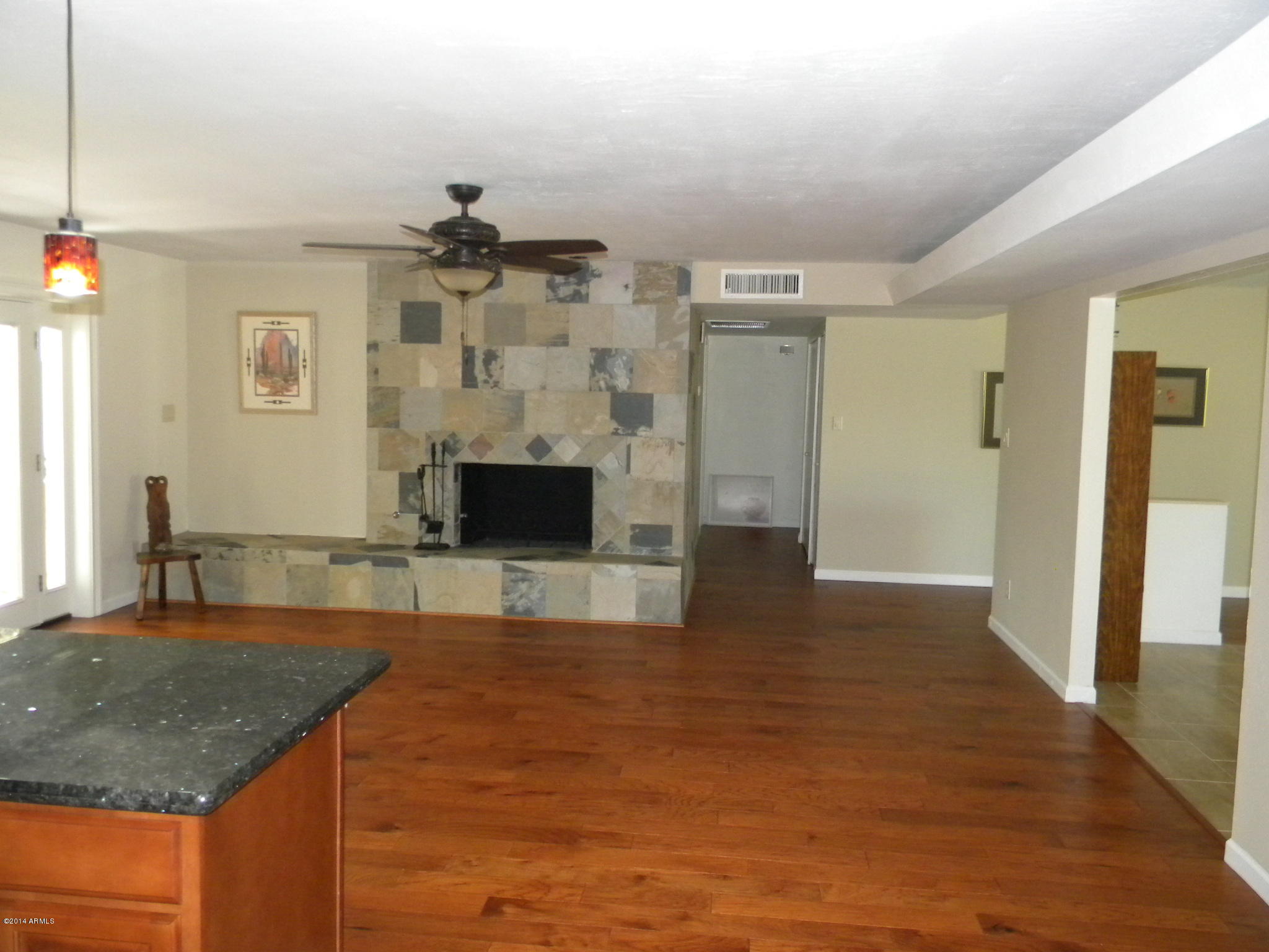 4645 East Osborn Road Phoenix, AZ 85018 - Photo 3 of 15 4848 family room