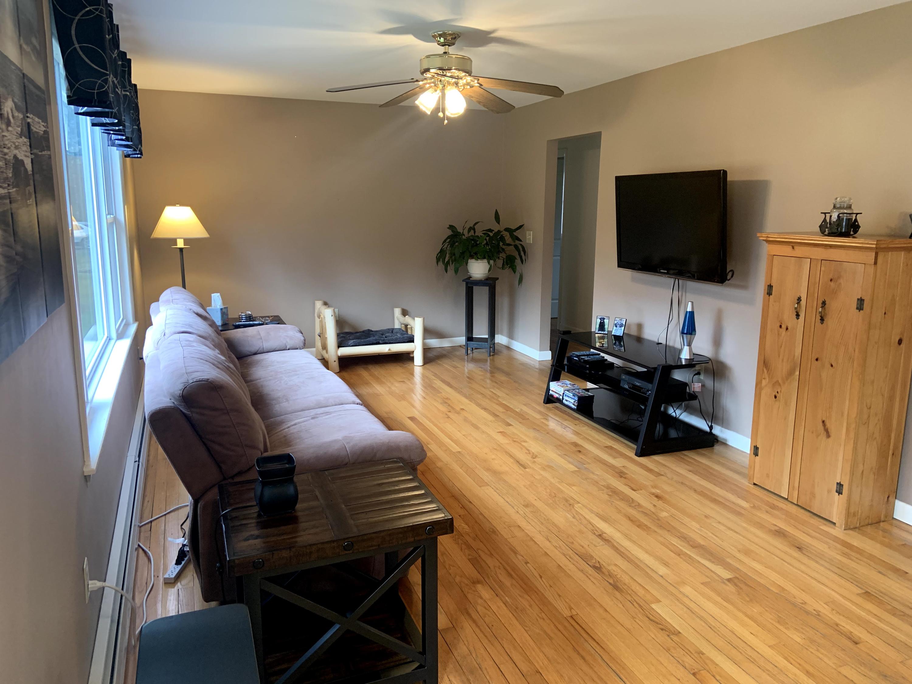 435 Lambert Road Brewer, ME 04412 - Photo 16 of 64 Living Room