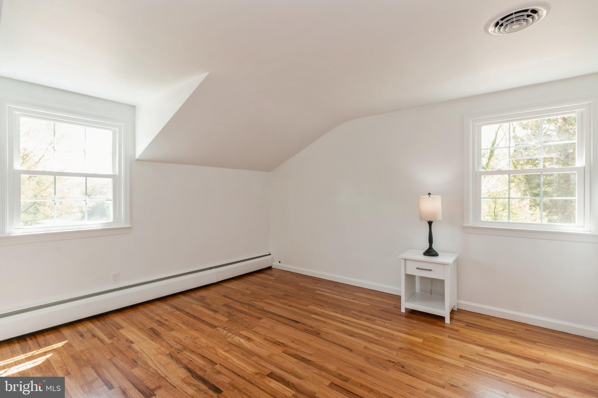 171 Stewart Road Pilesgrove, NJ 08098 - Photo 22 of 31 3rd bedroom
