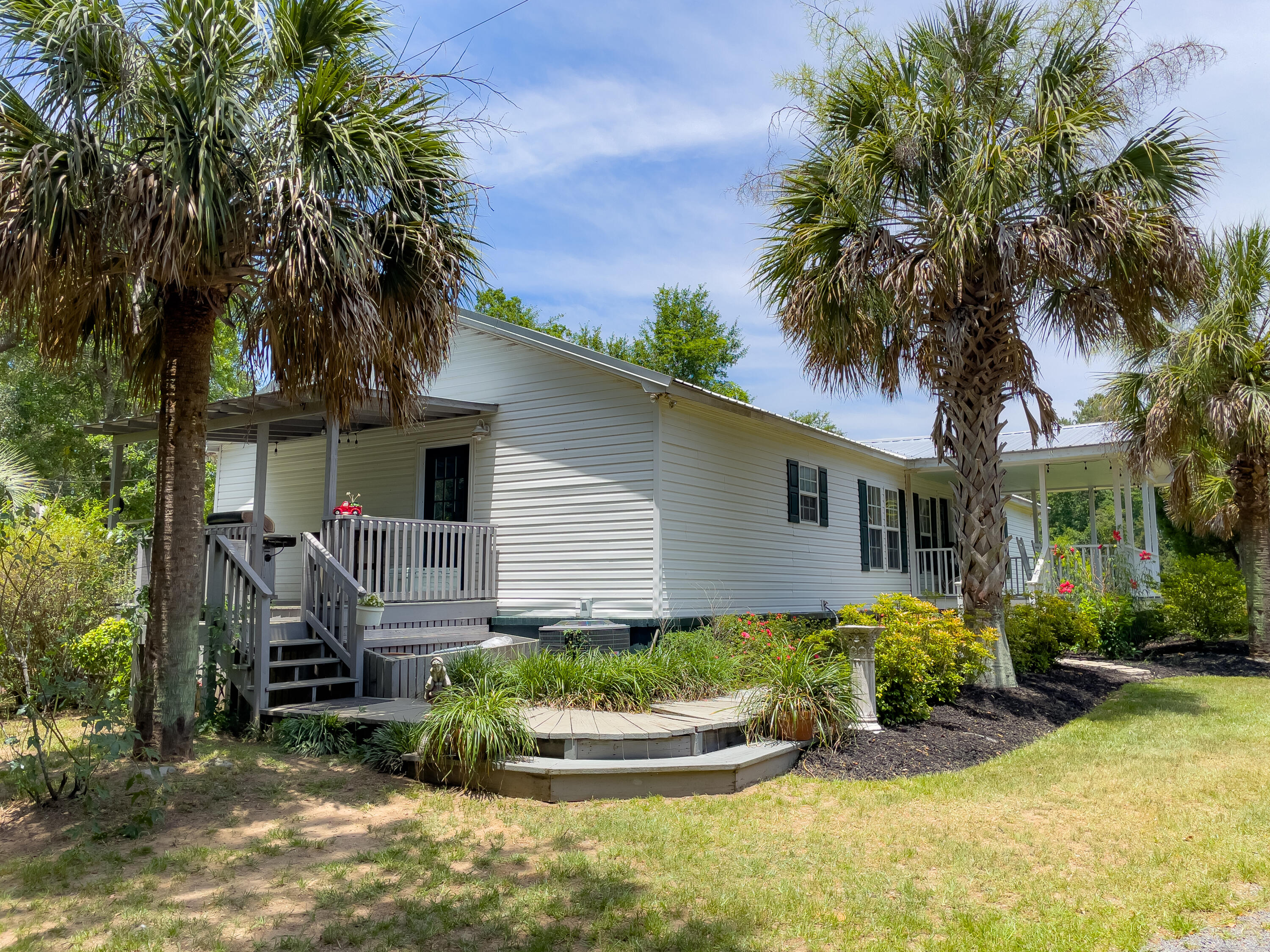 7295 Awendaw Landing Road Awendaw, SC 29429 - Photo 23 of 48 Grilling porch
