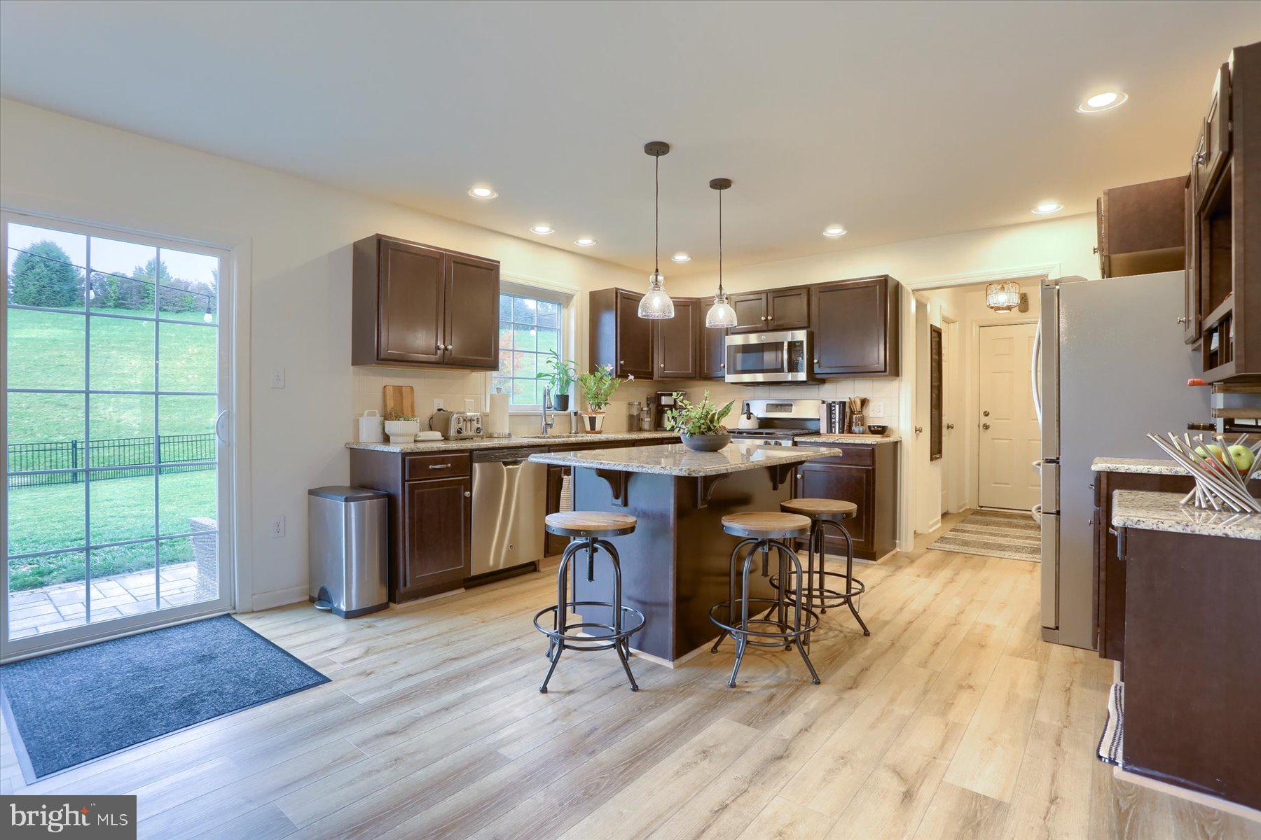 7039 Beaver Spring Road Harrisburg, PA 17111 - Photo 14 of 37 Gallery Image 14