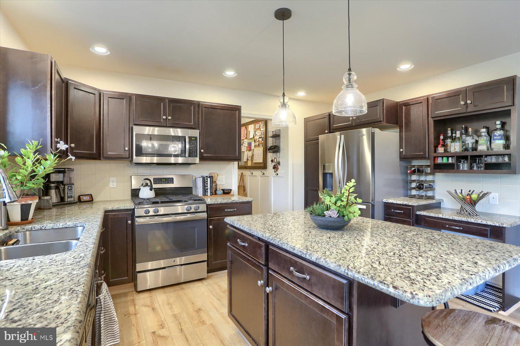 7039 Beaver Spring Road Harrisburg, PA 17111 - Photo 17 of 37 Gallery Image 17