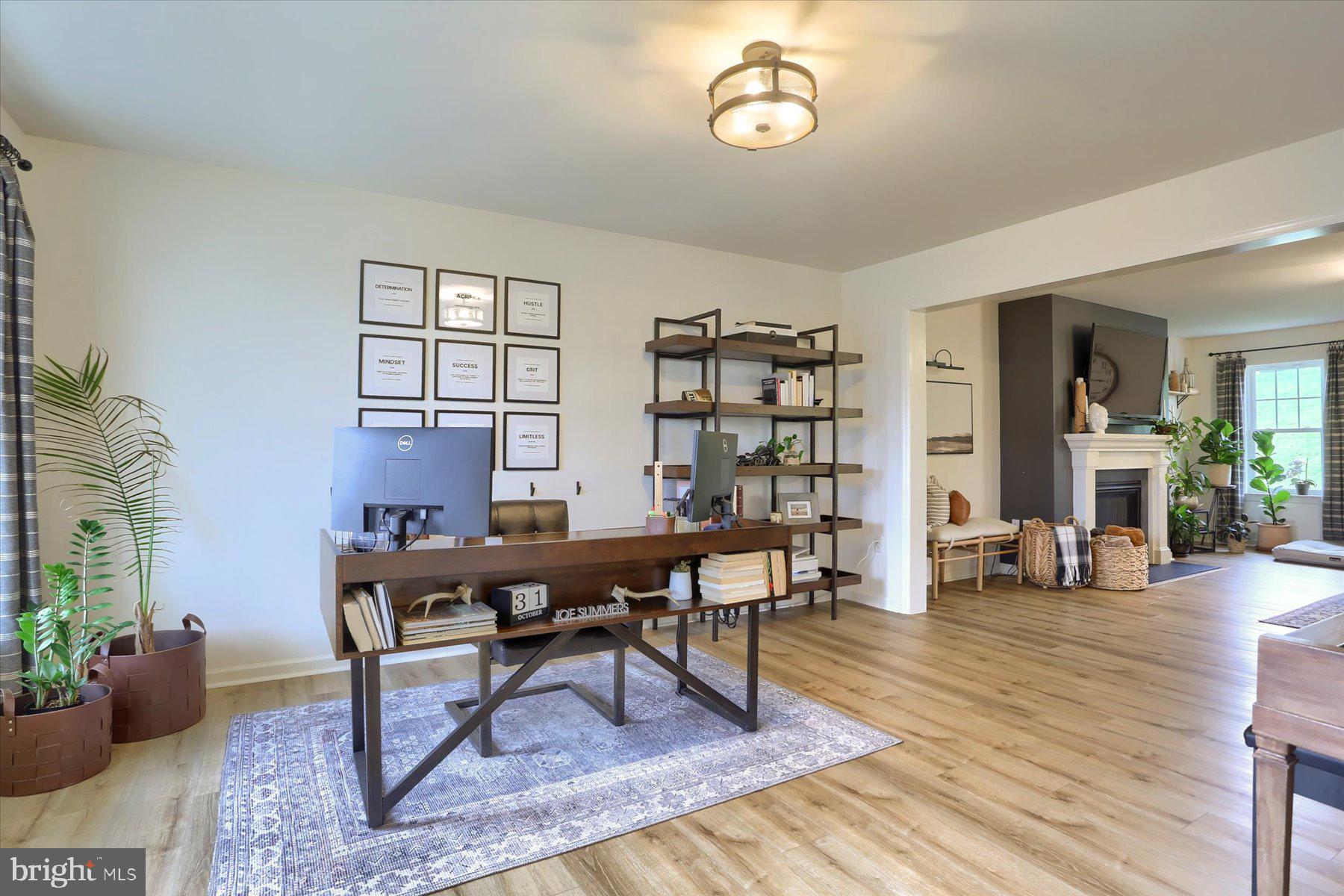 7039 Beaver Spring Road Harrisburg, PA 17111 - Photo 6 of 37 Gallery Image 6