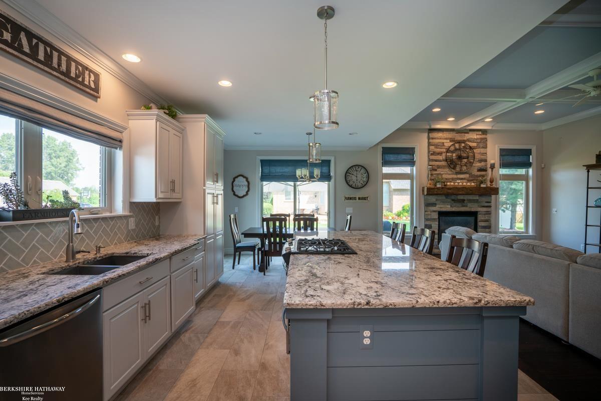 34501 Blue Spruce Road New Baltimore, MI 48047 - Photo 9 of 50 50056538-8.JPG