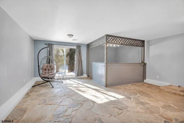 $389,700 | 6378 Monmouth Drive, Mays Landing, NJ 08330