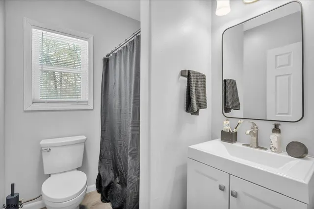 $389,700 | 6378 Monmouth Drive, Mays Landing, NJ 08330