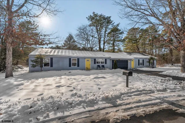 $389,700 | 6378 Monmouth Drive, Mays Landing, NJ 08330