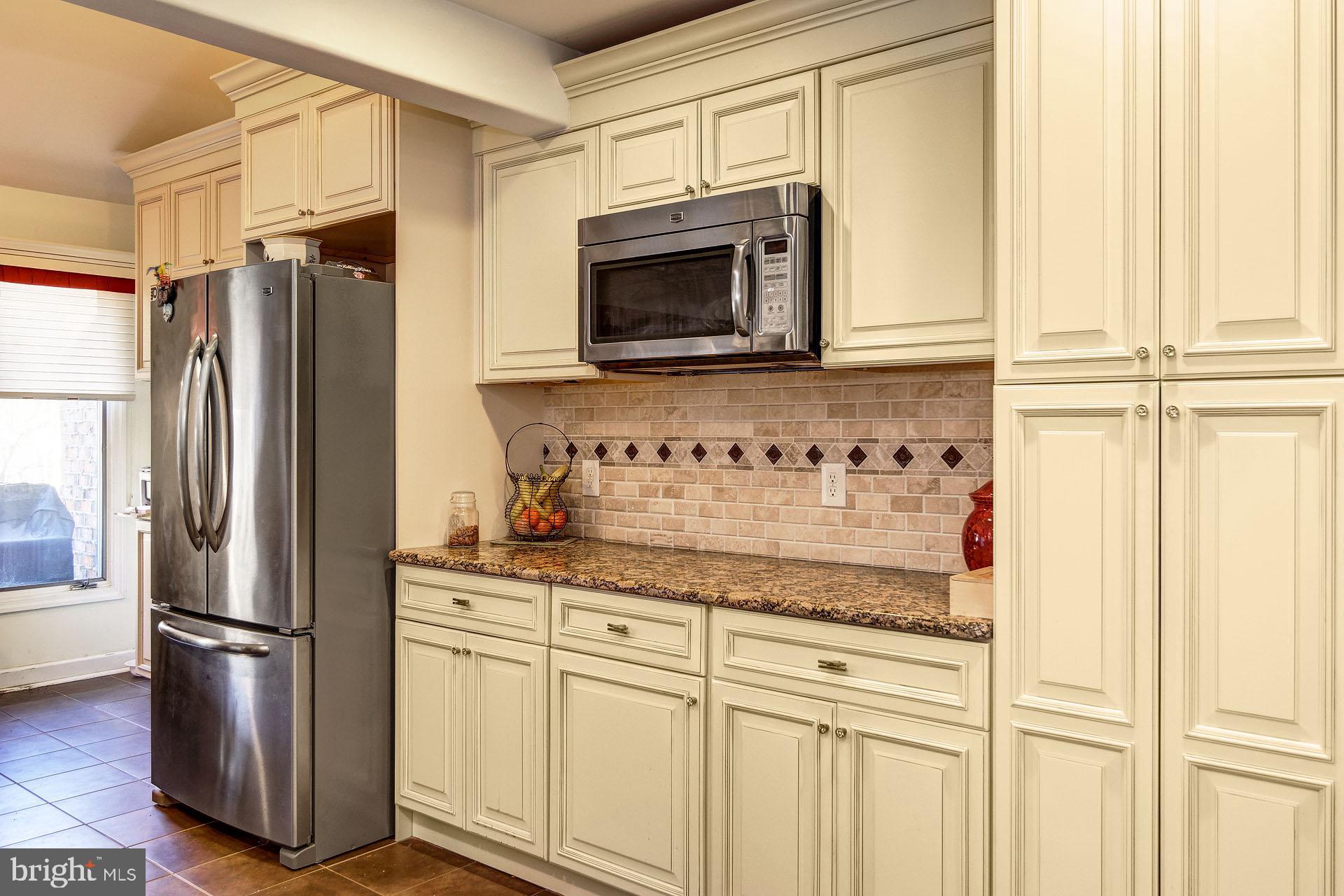 224 Uxbridge Cherry Hill, NJ 08034 - Photo 17 of 39