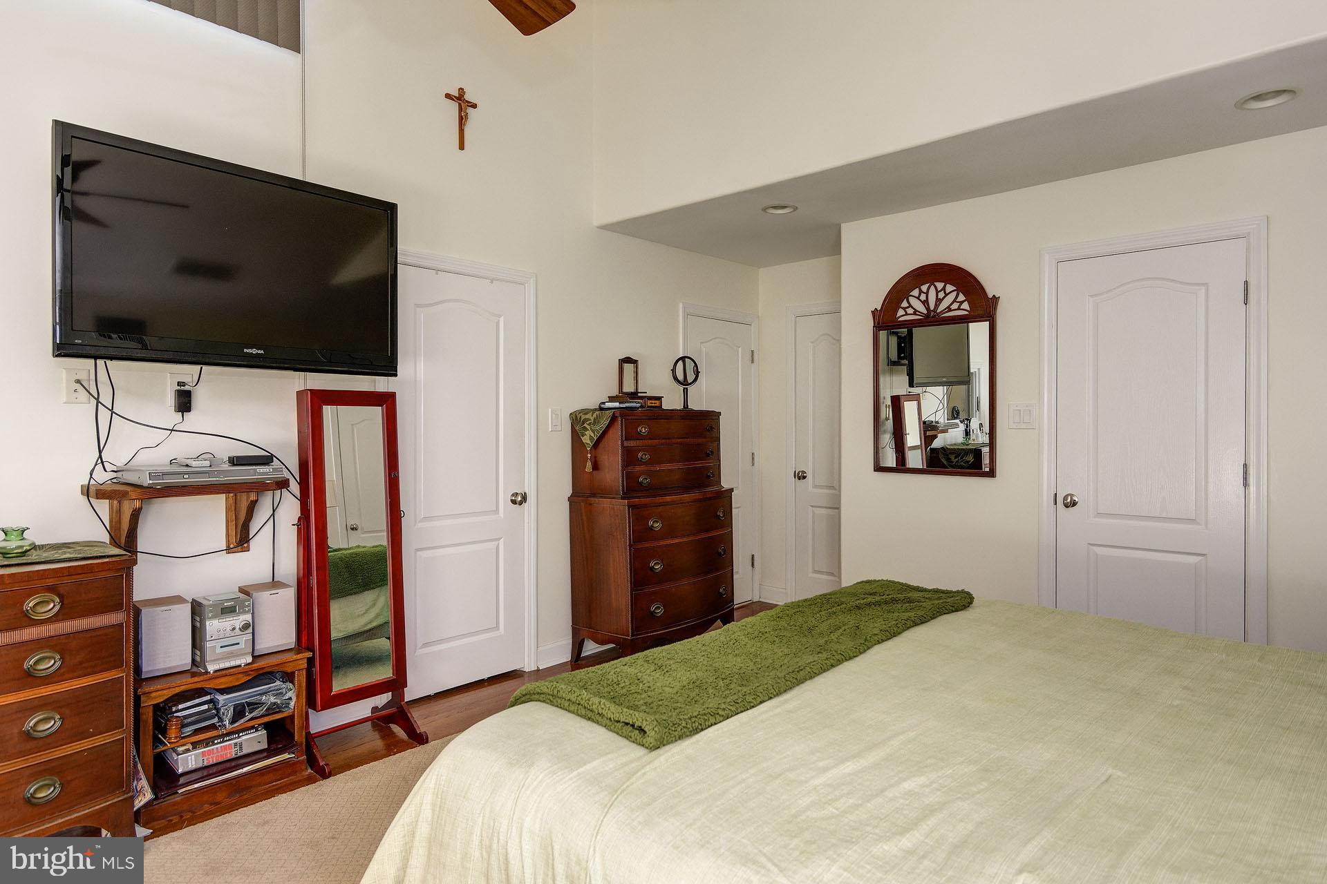 224 Uxbridge Cherry Hill, NJ 08034 - Photo 32 of 39