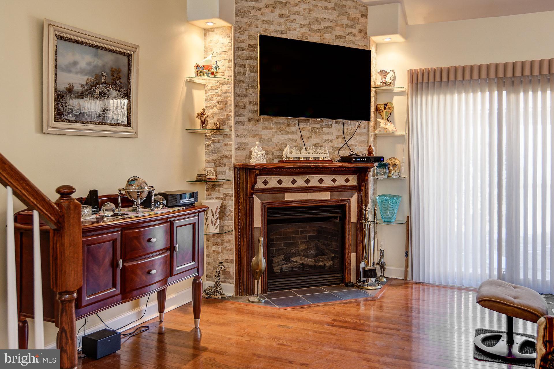 224 Uxbridge Cherry Hill, NJ 08034 - Photo 5 of 39