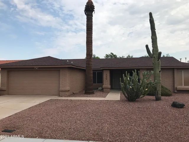 $2,595 | 8726 East Virginia Avenue, Scottsdale, AZ 85257