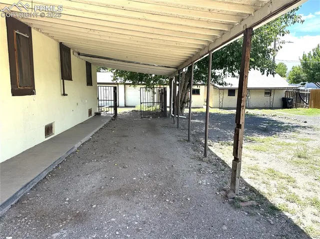 a house view with a outdoor space