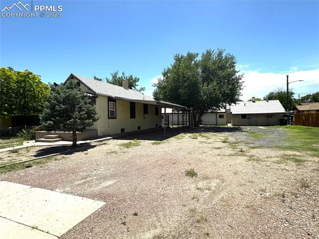 $159,000 | 806 East Mesa Avenue, Pueblo, CO 81006