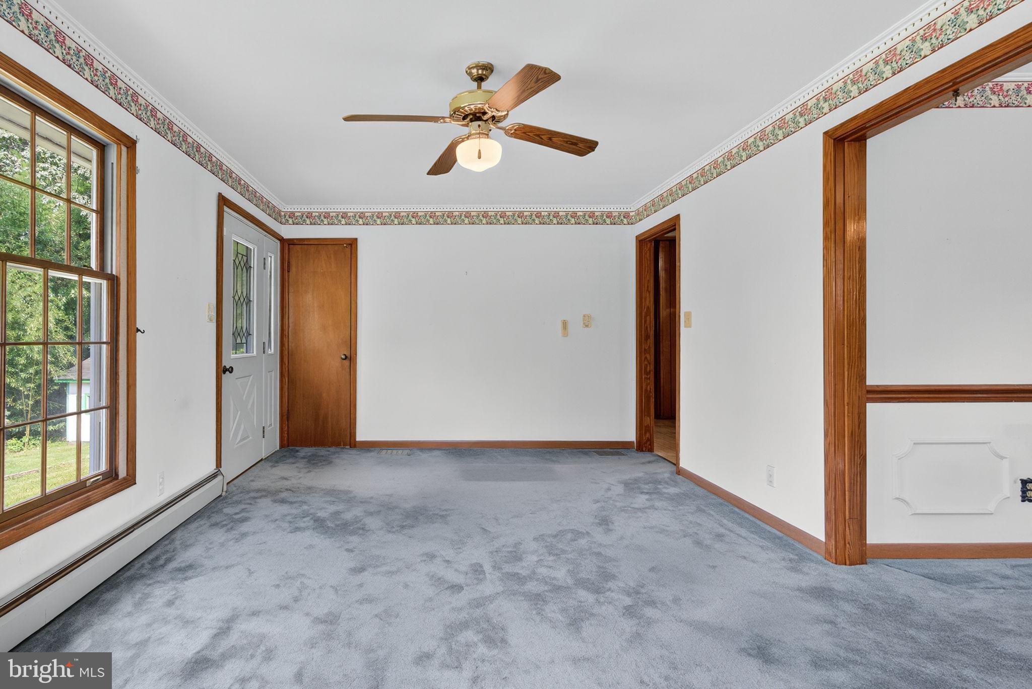 11299 Russell Road Purcellville, VA 20132 - Photo 11 of 46 Gallery Image 11