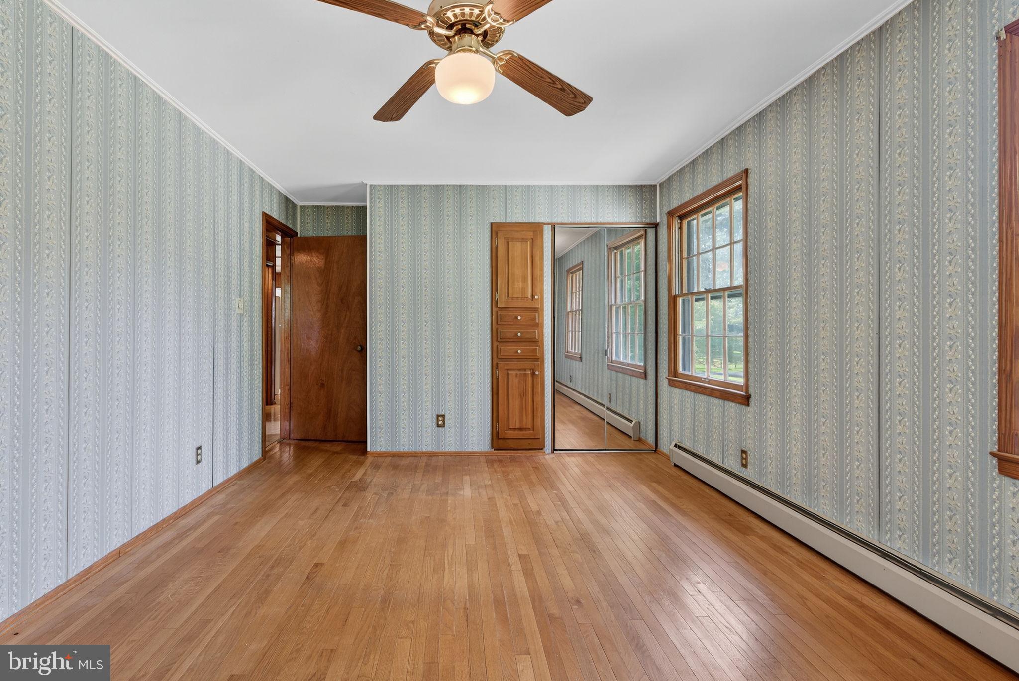 11299 Russell Road Purcellville, VA 20132 - Photo 21 of 46 Gallery Image 21