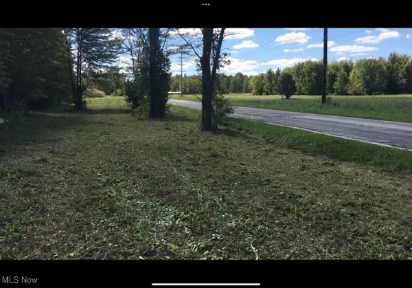 $299,900 | Bates Road, Madison, OH 44057