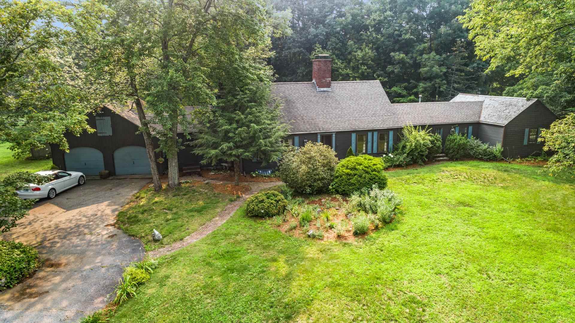 1 Martingale Road Amherst, NH 03031 - Photo 1 of 34