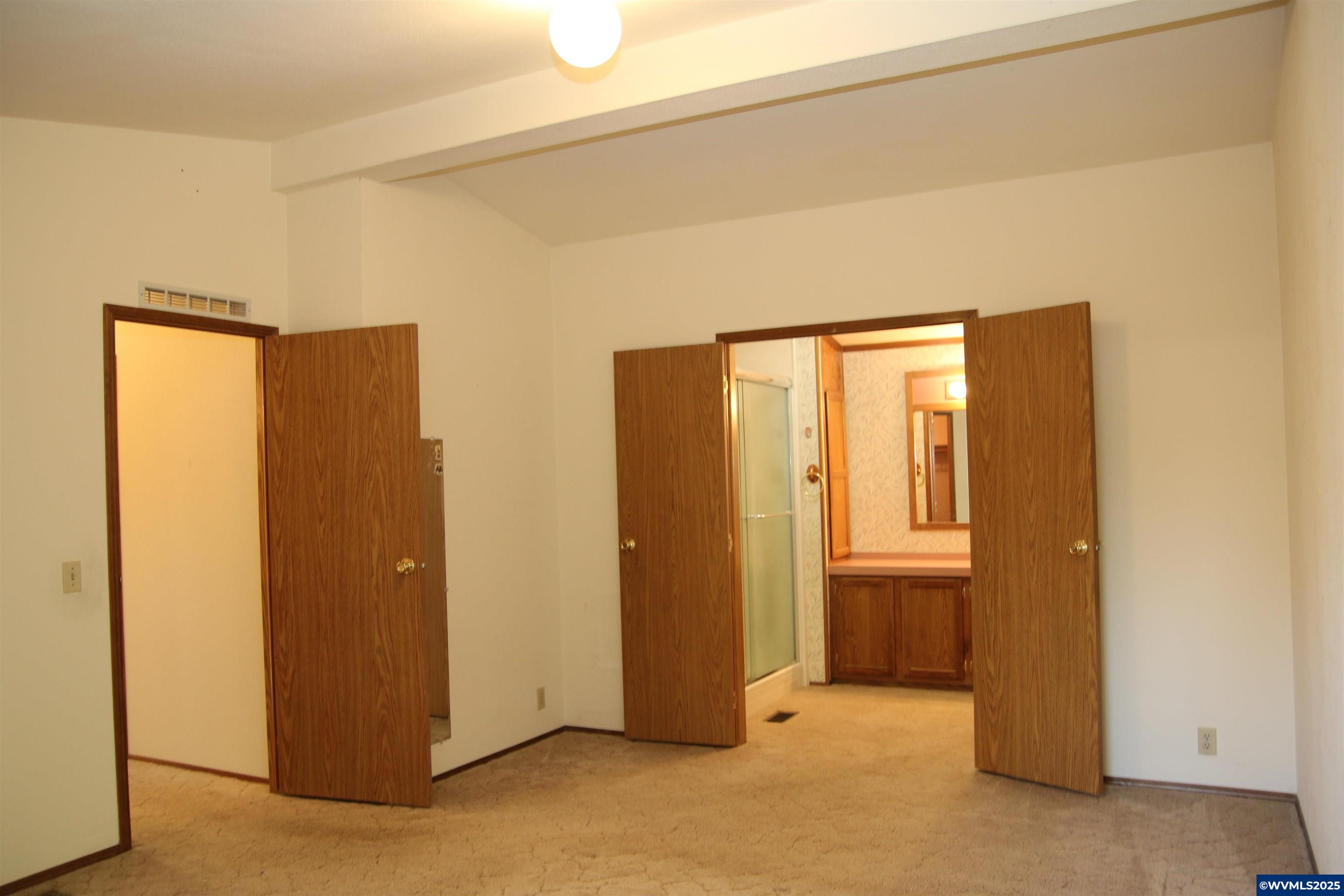 872 Northwest North Albany Road Albany, OR 97321 - Photo 15 of 22