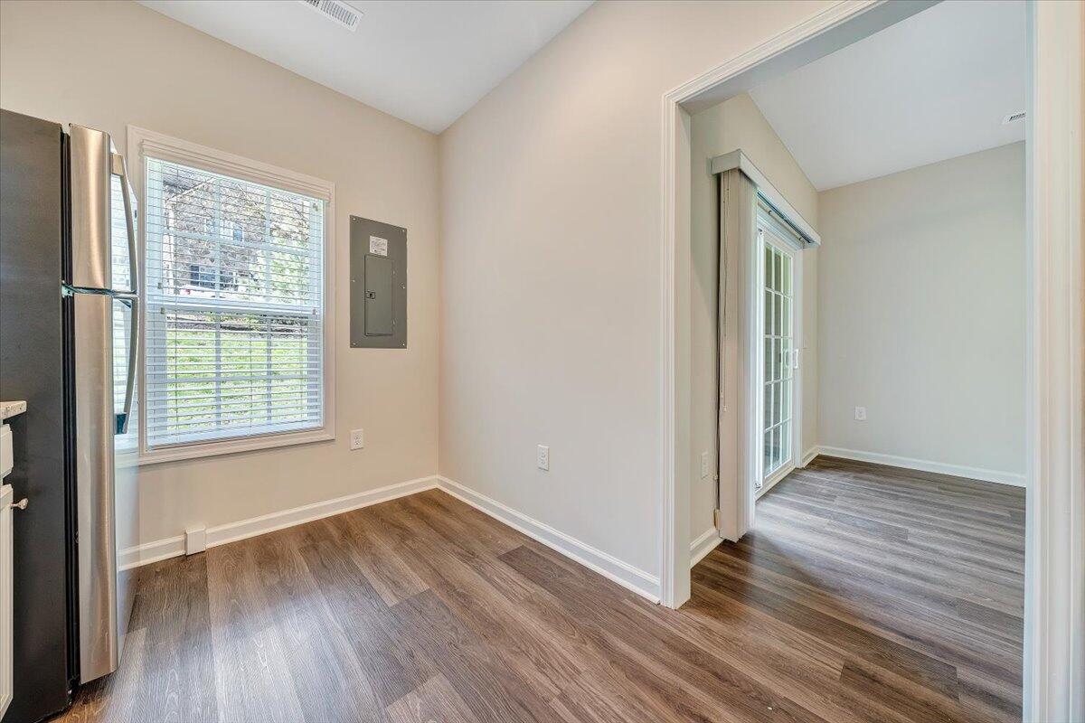 5370 Indian Grave Road Southwest Roanoke, VA 24018 - Photo 9 of 16 09-MIB07482