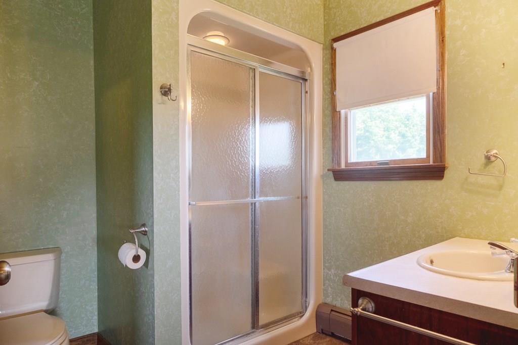 572 Harmony Road New Brighton, PA 15066 - Photo 13 of 24 Master bath.
