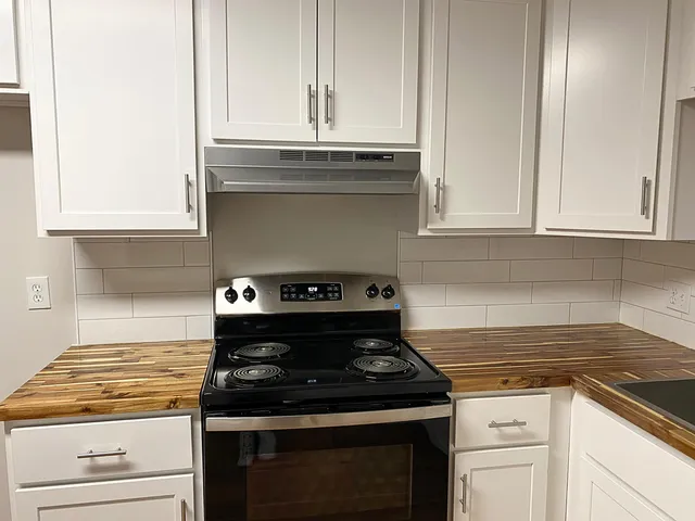 $234,900 | 109 Wintergreen Terrace, Moore, SC 29369