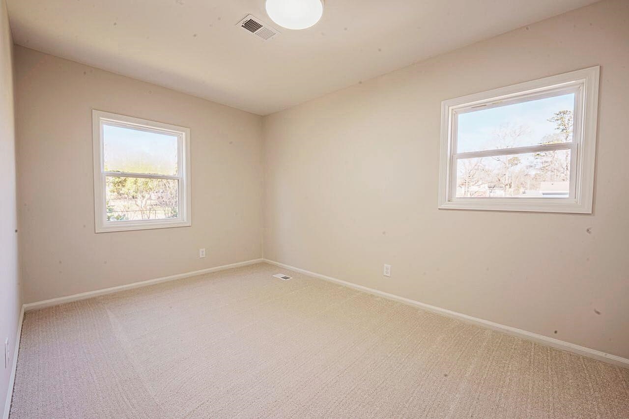 109 Wintergreen Terrace Moore, SC 29369 - Photo 19 of 34