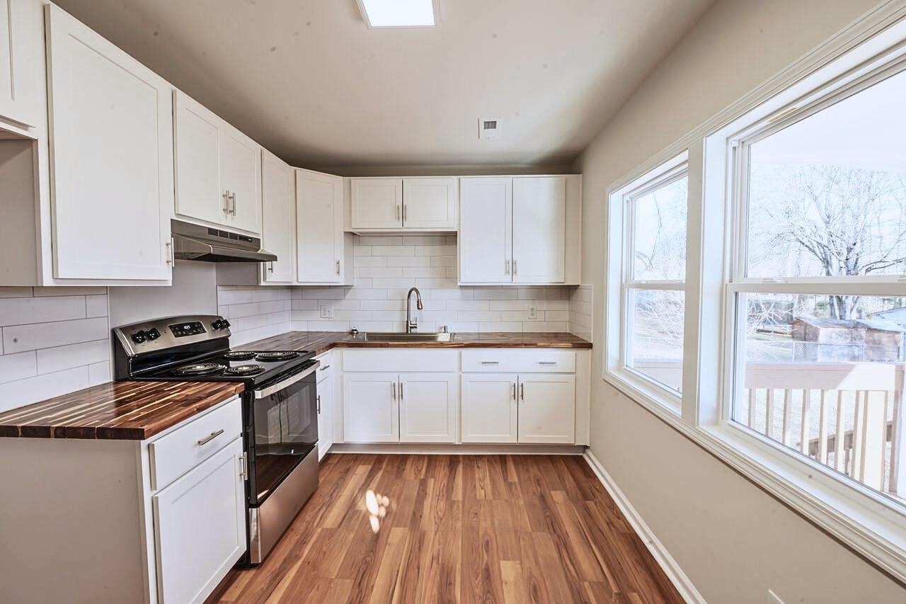 109 Wintergreen Terrace Moore, SC 29369 - Photo 10 of 34