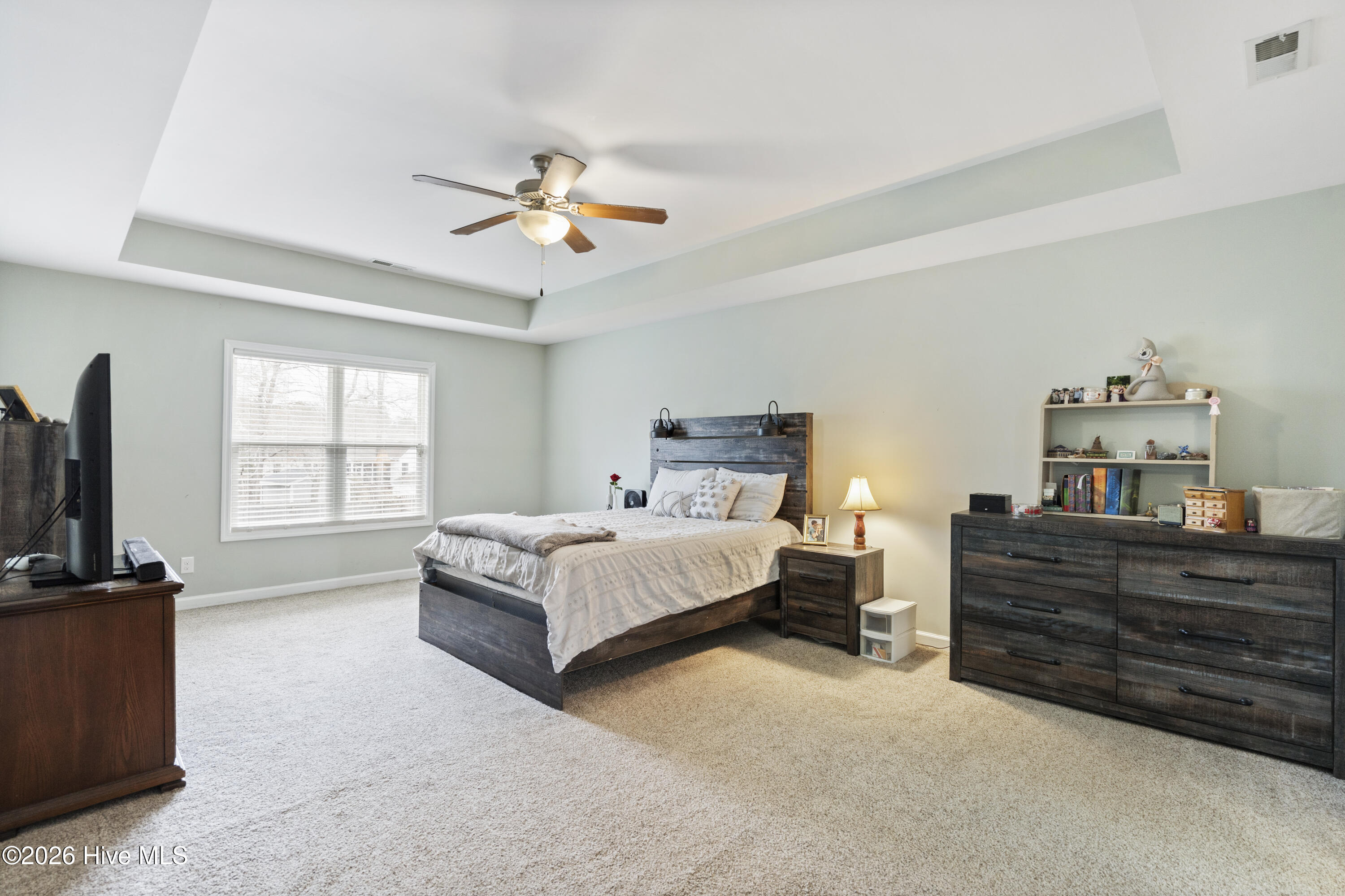 140 Pine Cove Road New Bern, NC 28562 - Photo 31 of 49 Master Bedroom