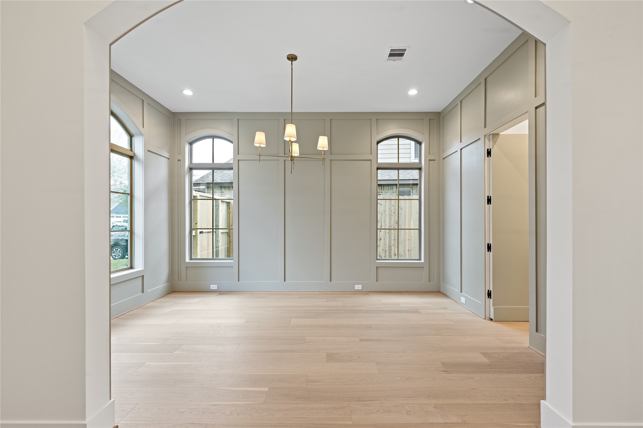 1441 Chamboard Lane Houston, TX 77018 - Photo 5 of 46 a view of an empty room with a window