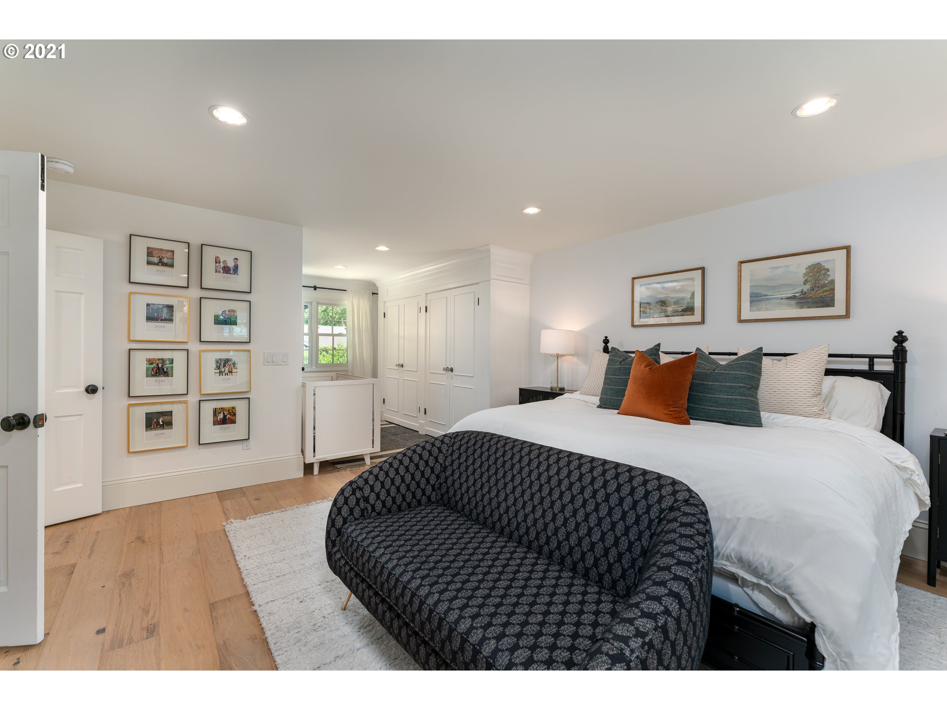 13485 Southwest Glen Road Portland, OR 97219 - Photo 11 of 32 Gallery Image 11