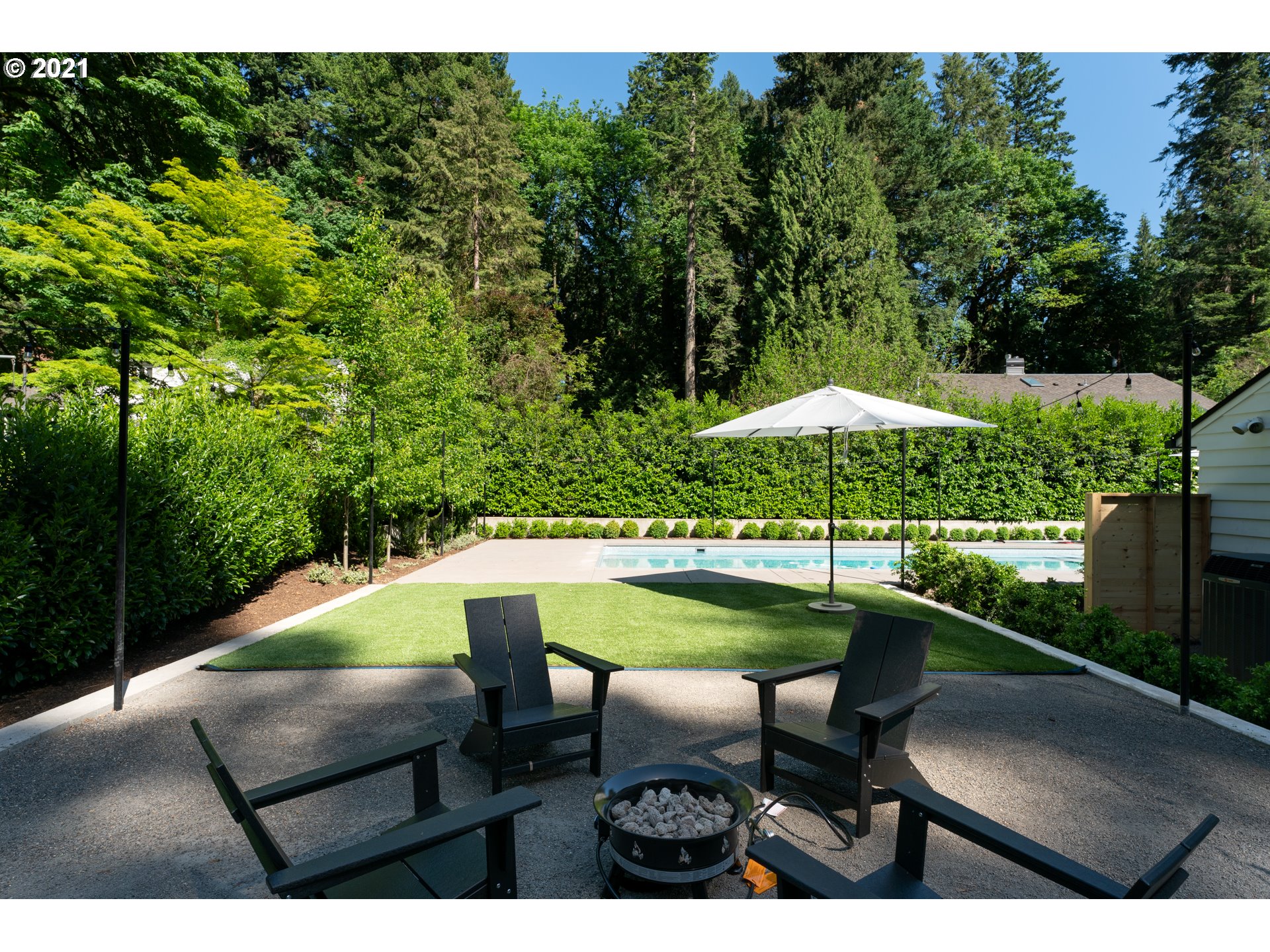 13485 Southwest Glen Road Portland, OR 97219 - Photo 28 of 32 Gallery Image 28