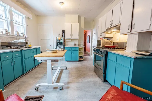 $249,900 | 407 West Bloomfield Street, Rome, NY 13440