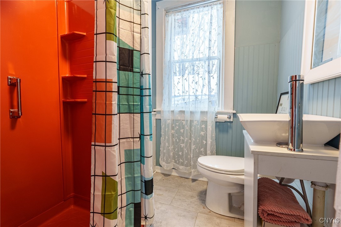 407 West Bloomfield Street Rome, NY 13440 - Photo 16 of 26