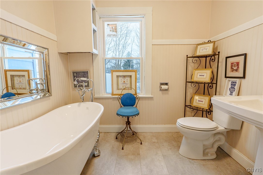 407 West Bloomfield Street Rome, NY 13440 - Photo 19 of 26