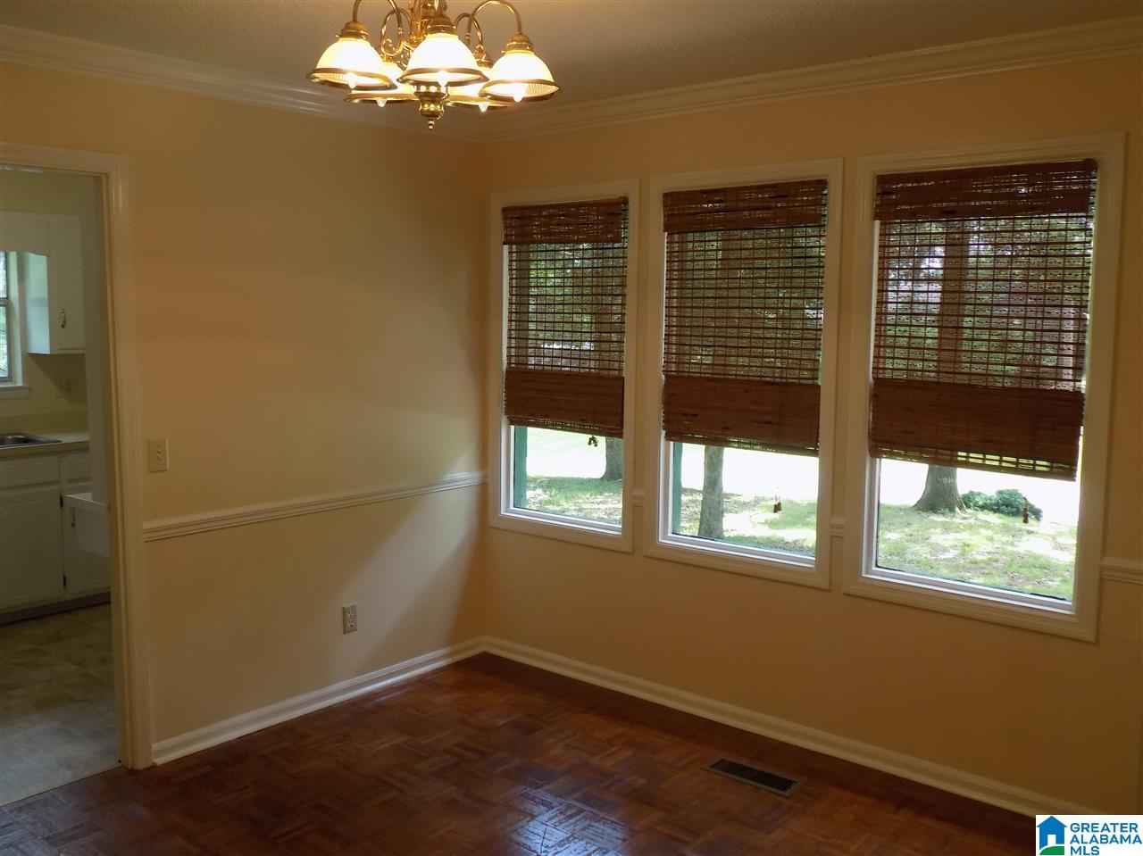 109 Maple Street Alabaster, AL 35114 - Photo 5 of 24