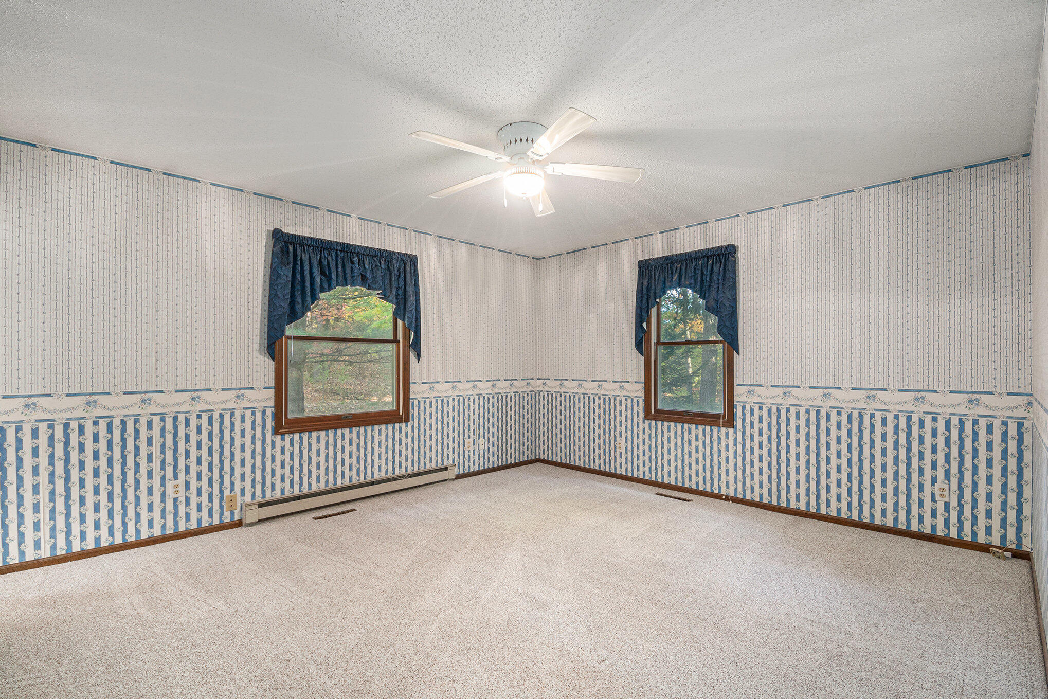 3220 Totimo Road Mount Pleasant, MI 48858 - Photo 11 of 26 Primary Bedroom