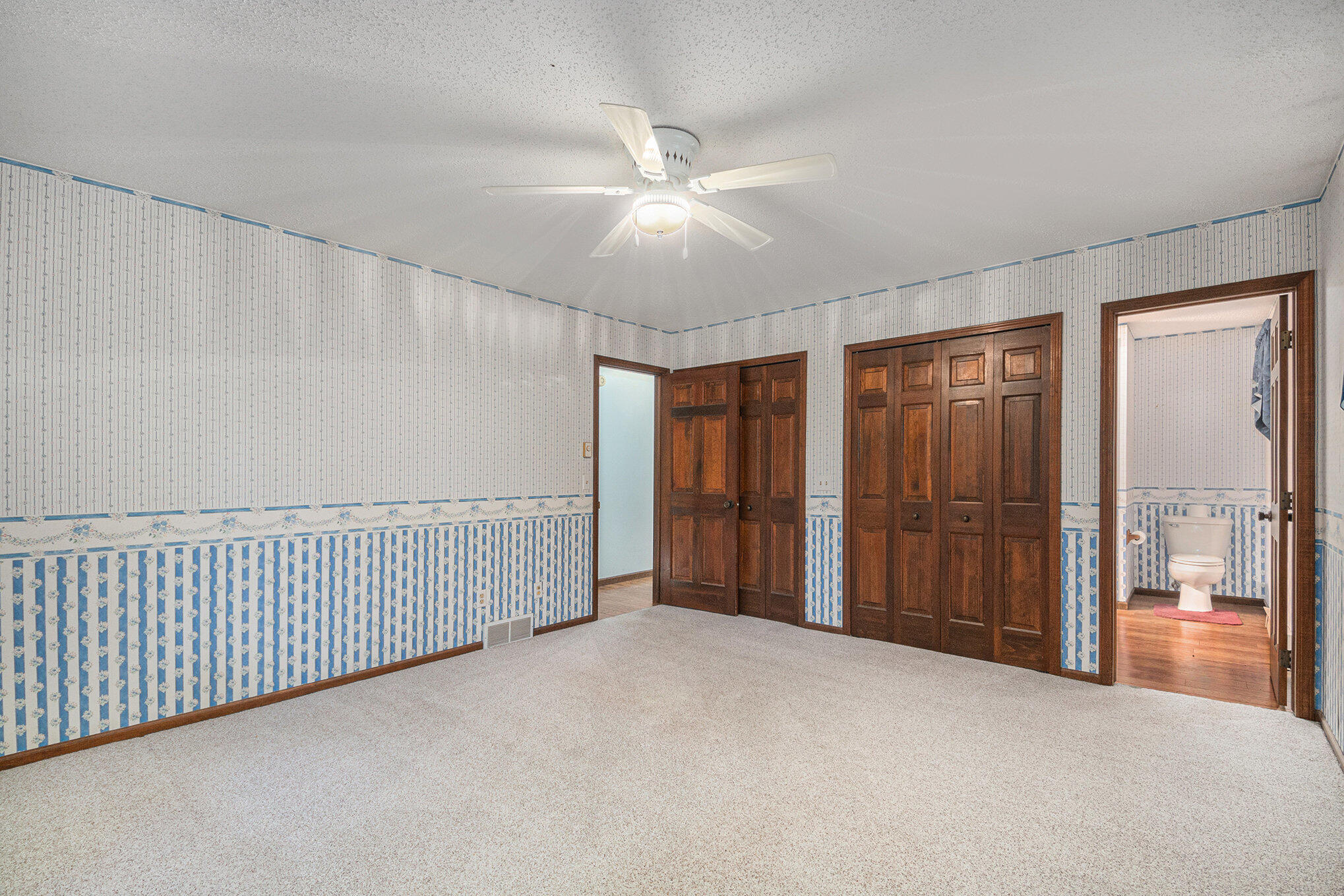 3220 Totimo Road Mount Pleasant, MI 48858 - Photo 10 of 26 Primary Bedroom - Double Closets