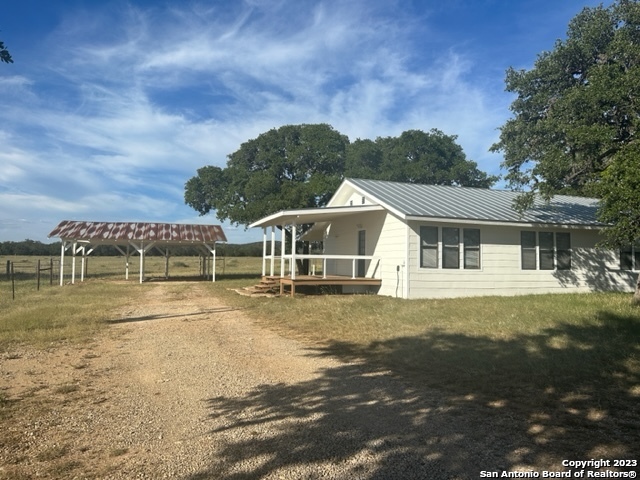 373 Pine Tree Road Medina, TX 78055 - Photo 3 of 25 Gallery Image 3