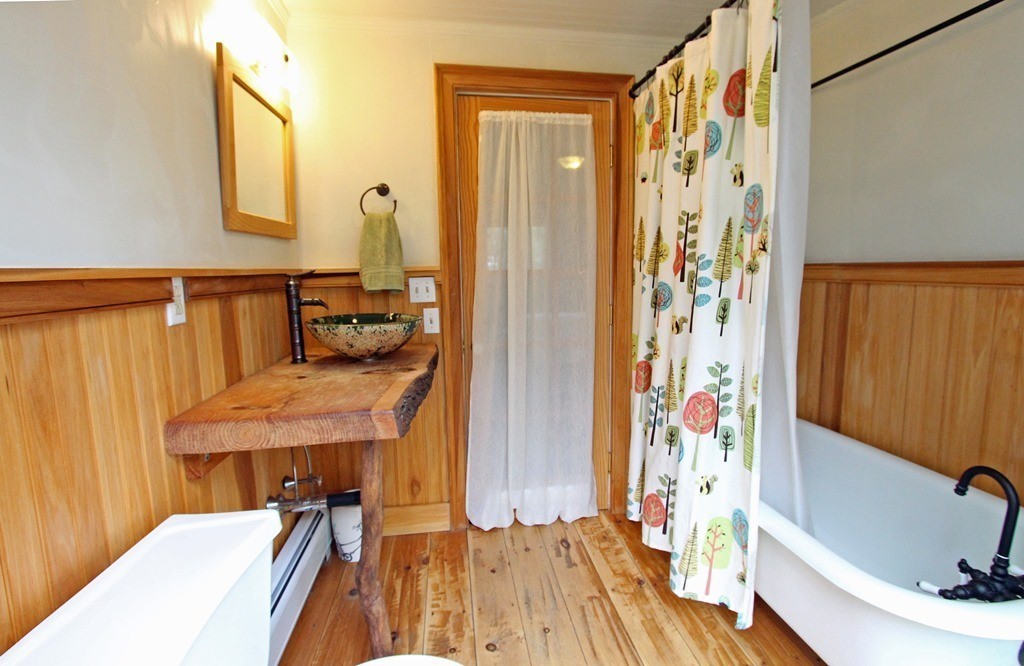 306 Rocky Hill Road Northampton, MA 01062 - Photo 24 of 30