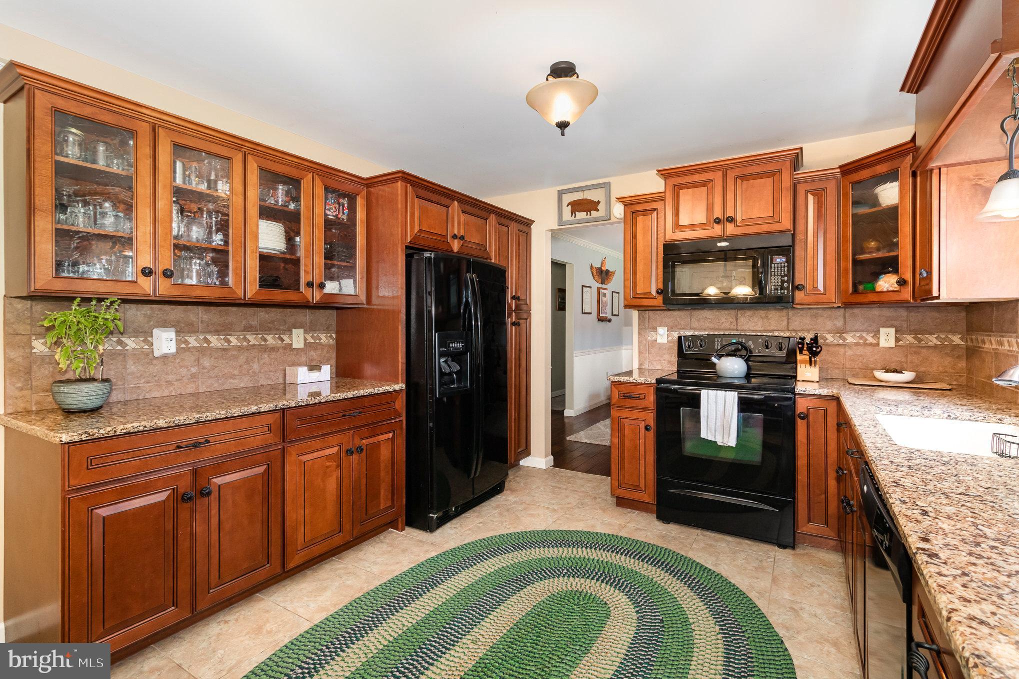 1572 Baltimore Road Dillsburg, PA 17019 - Photo 11 of 36