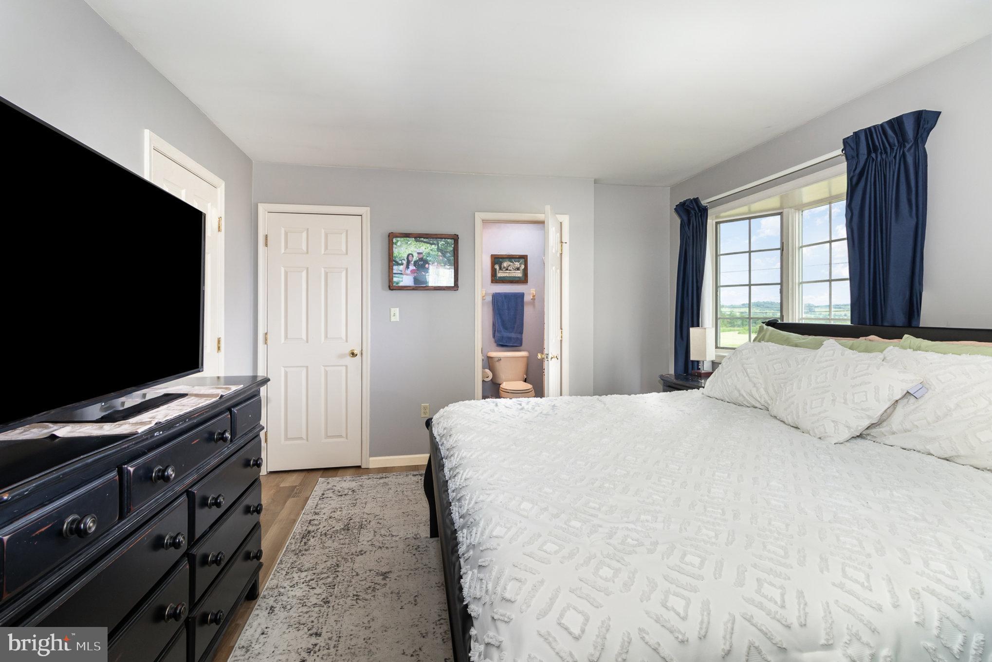 1572 Baltimore Road Dillsburg, PA 17019 - Photo 17 of 36