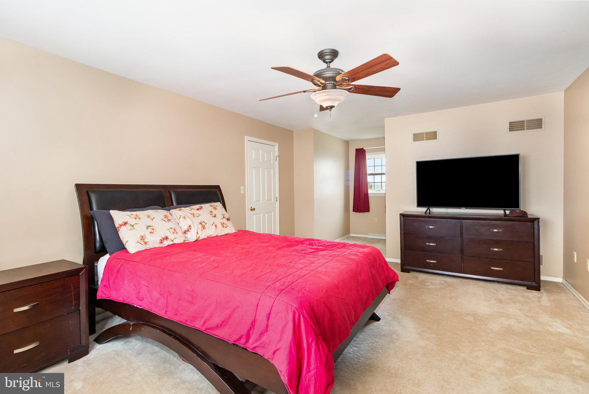 1572 Baltimore Road Dillsburg, PA 17019 - Photo 23 of 36