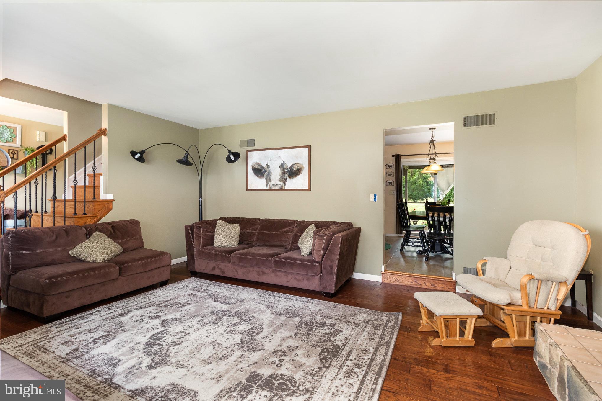 1572 Baltimore Road Dillsburg, PA 17019 - Photo 9 of 36