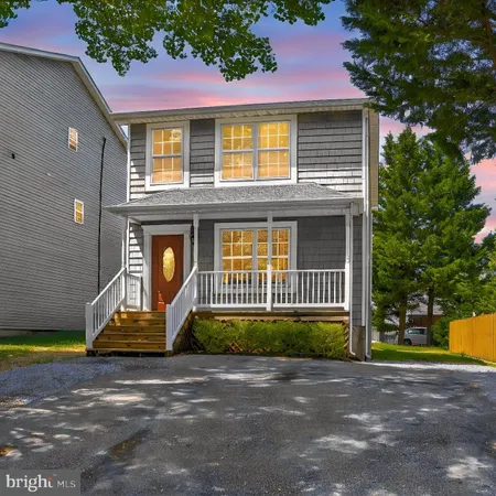 $409,900 | 806 Selby Boulevard, Edgewater, MD 21037