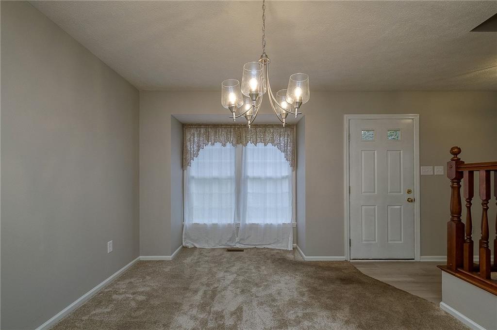 413 McCombs Road Venetia, PA 15367 - Photo 8 of 24
