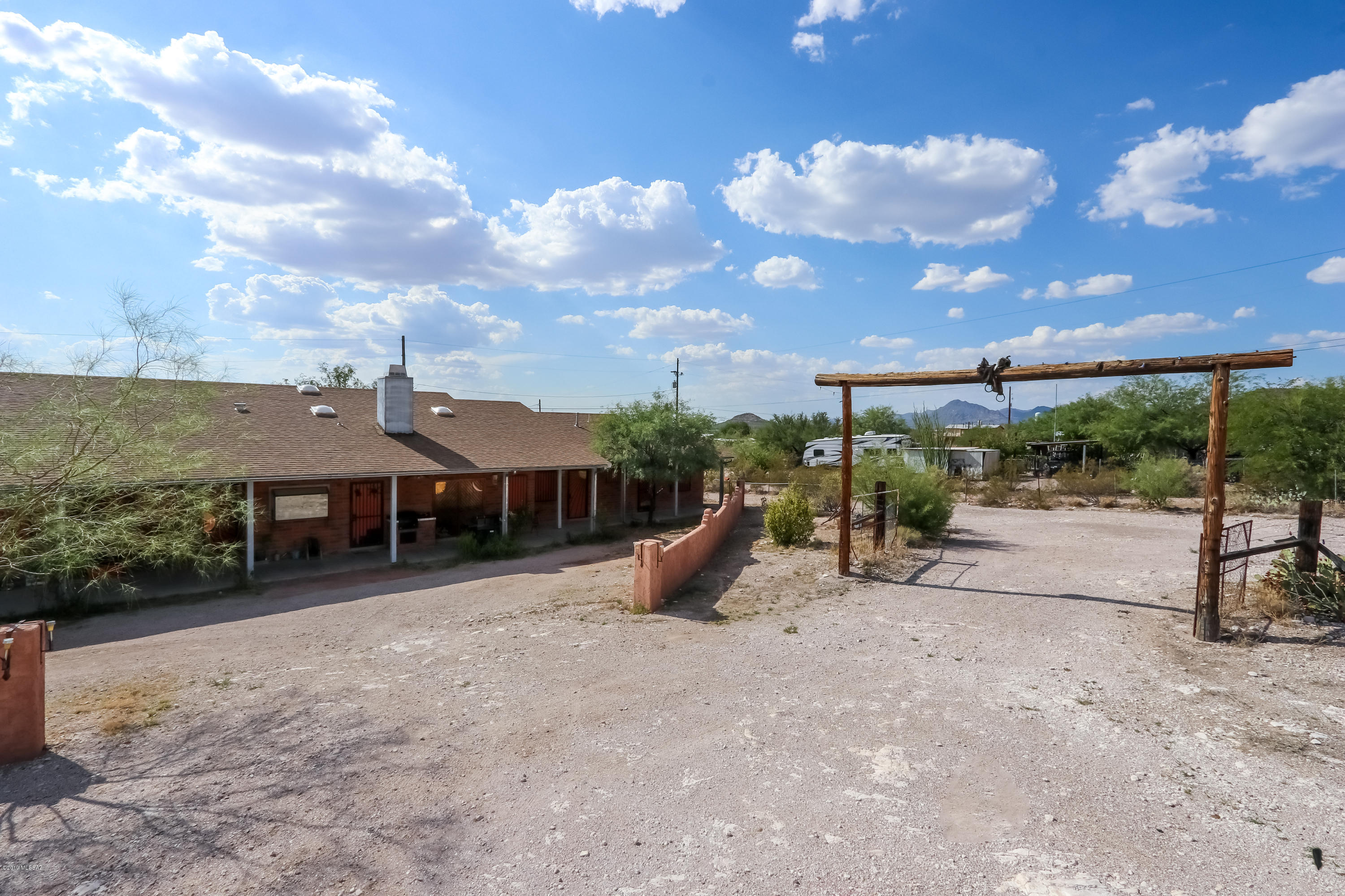 4241 West Elvado Road Tucson, AZ 85746 - Photo 35 of 48 Gallery Image 35
