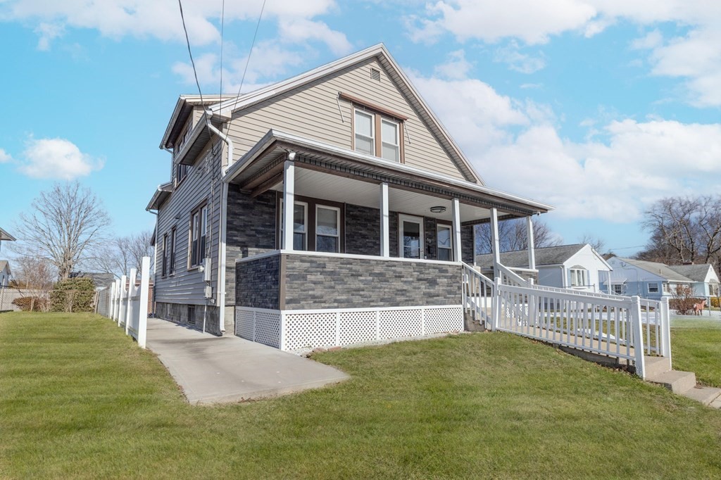 60 Roy Street Chicopee, MA 01013 - Photo 3 of 39