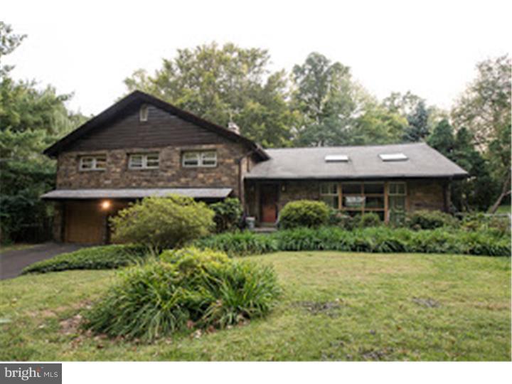 214 Barker Road Cheltenham, PA 19095 - Photo 3 of 24